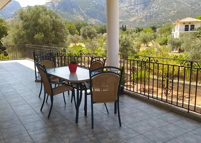 D' Asi Montagne Episkopi (Euboea)